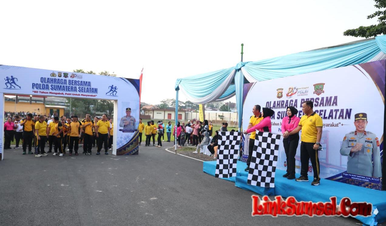 Polda Sumsel Gelar Pekan Olahraga, Tanam Pohon, dan Serahkan Bantuan Rumah di Peringatan Hari Bhayangkara ke-80
